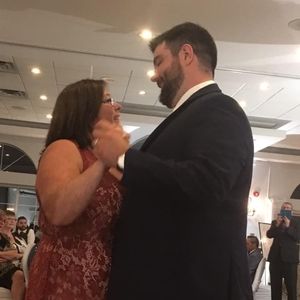 Meet your Posher, Laurie